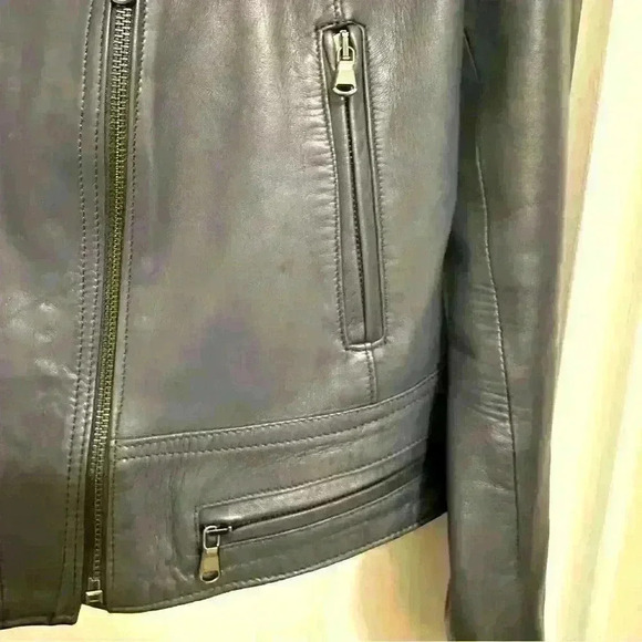 Genuine Italian leather motorcycle jacket in dark blue, fits like a S or XS. - Picture 4 of 12